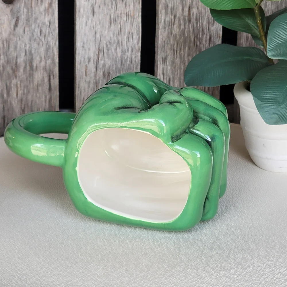 Incredible Hulk Green Oversized Fist Mug- Marvel - Picture 6 of 10